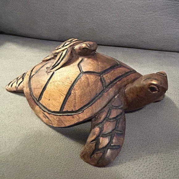 Solid wood carved turtle large 9.5” handmade vntg wood sea turtle DR01 - Picture 1 of 7